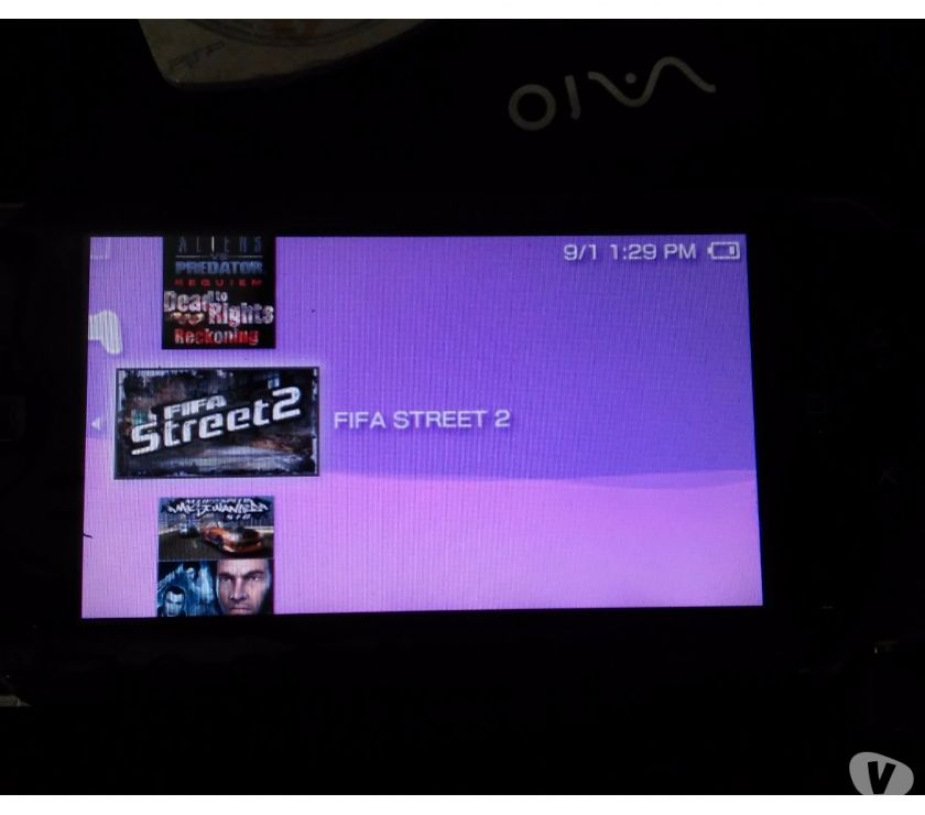 PSP SONY MODELO  com cartão de memoria de 4 gigas