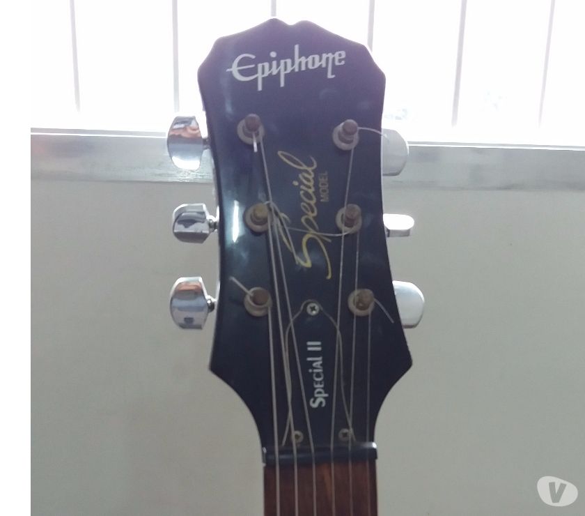 Guitarra Epiphone Special II (Case precisando de Reparos)