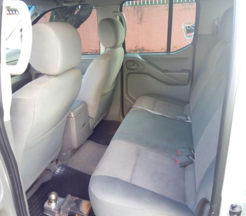 NISSAN FRONTIER  SE CD TURBO DIESEL 4X4 tOP