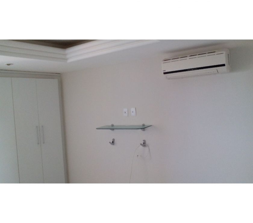 3º Andar, Elevador, 50 Metros Da Praia Do Bessa