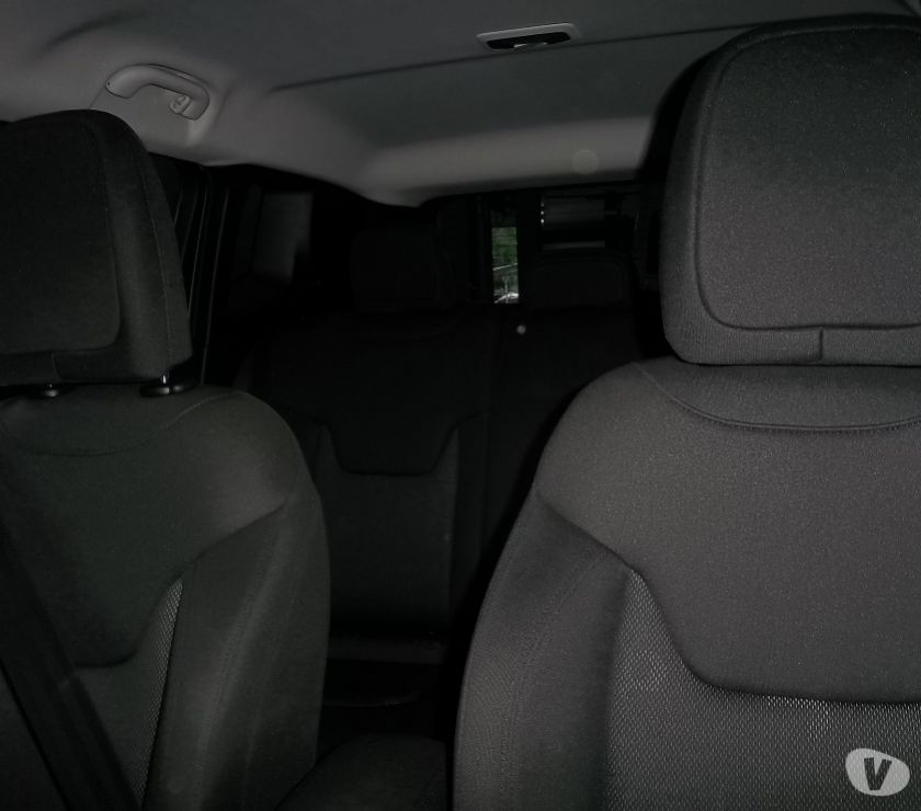 Jeep Renegade Sport 1.8 FLEX 