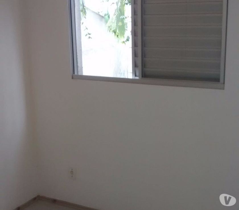 Ref.  - Apto sem elevador, 3 dormts, armários e 1 vaga