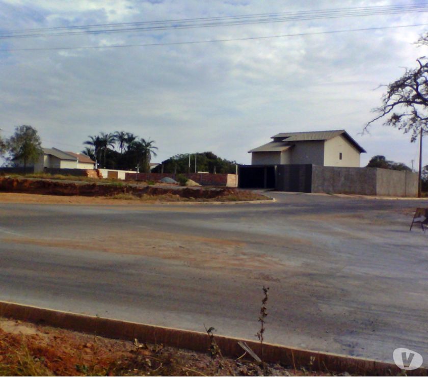 parcelas mensais de 255 em lotes financiados sem juros