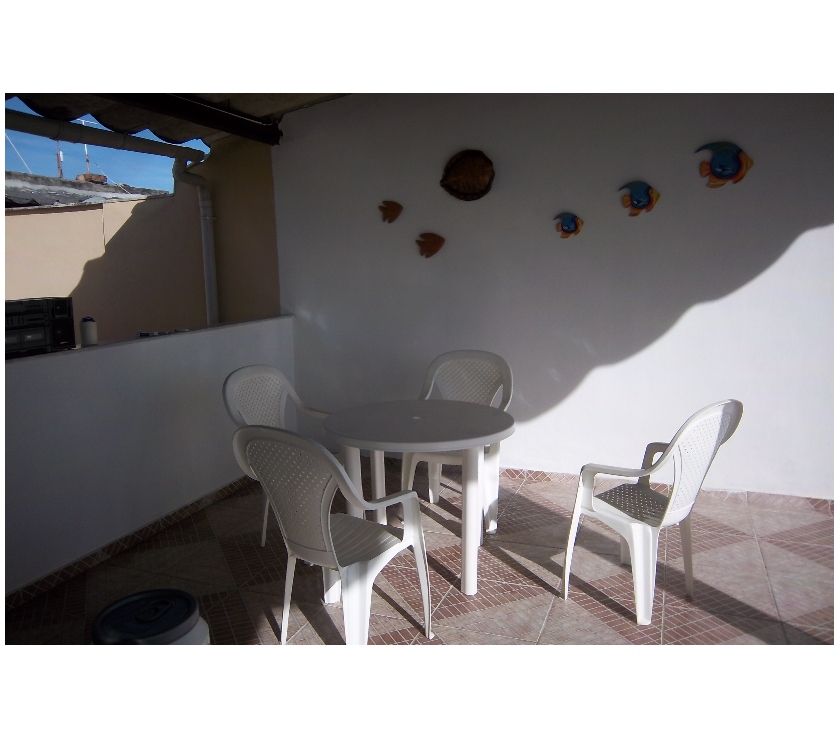 Cobertura em Saquarema de frente para o mar mobiliada.