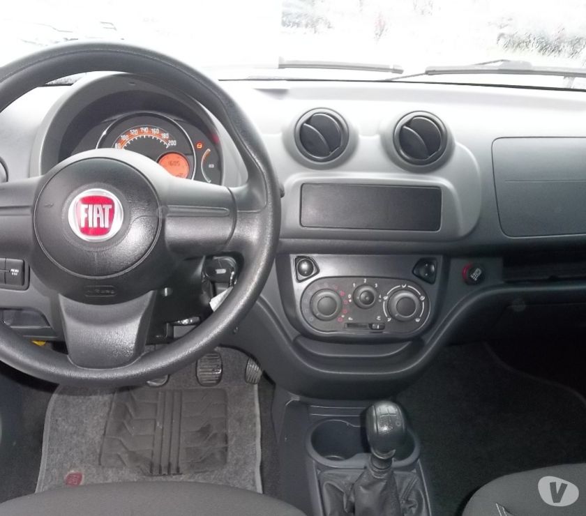 Fiat Uno Vivace 1.0 FLEX 