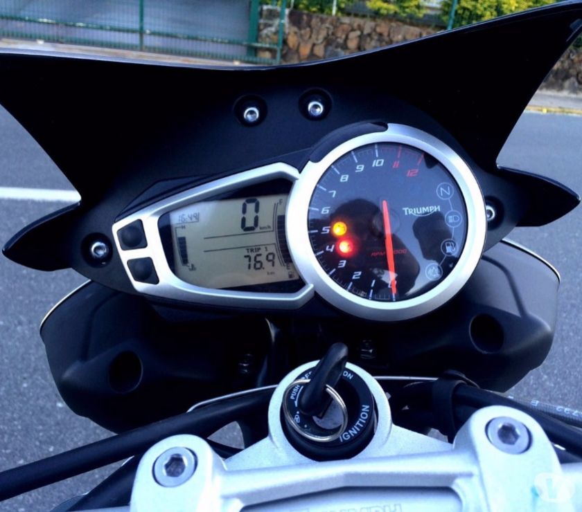 Triumph Speed Triple Espetacular  c ABS