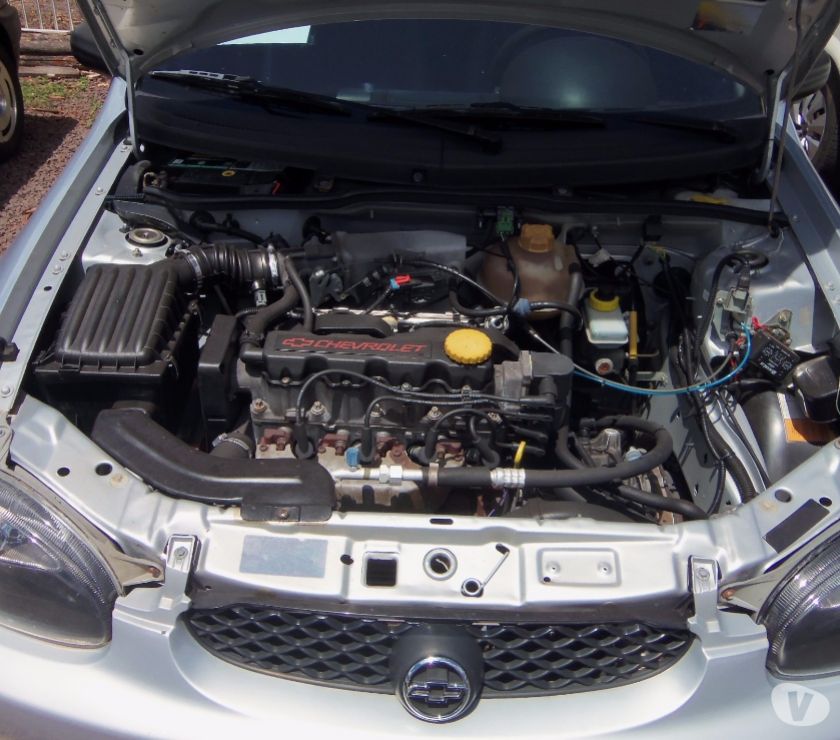 vede se corsa 1.0 ano 