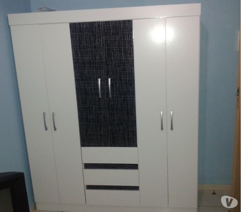 Roupeiro infantil 6 portas