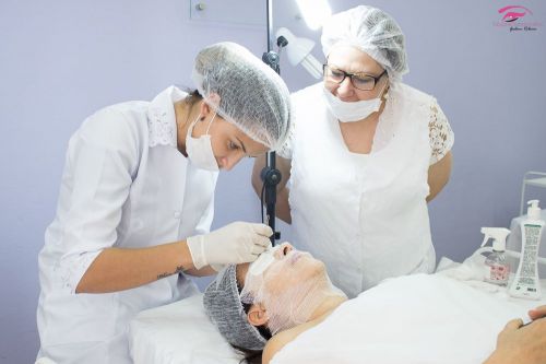 Curso de Limpeza de Pele