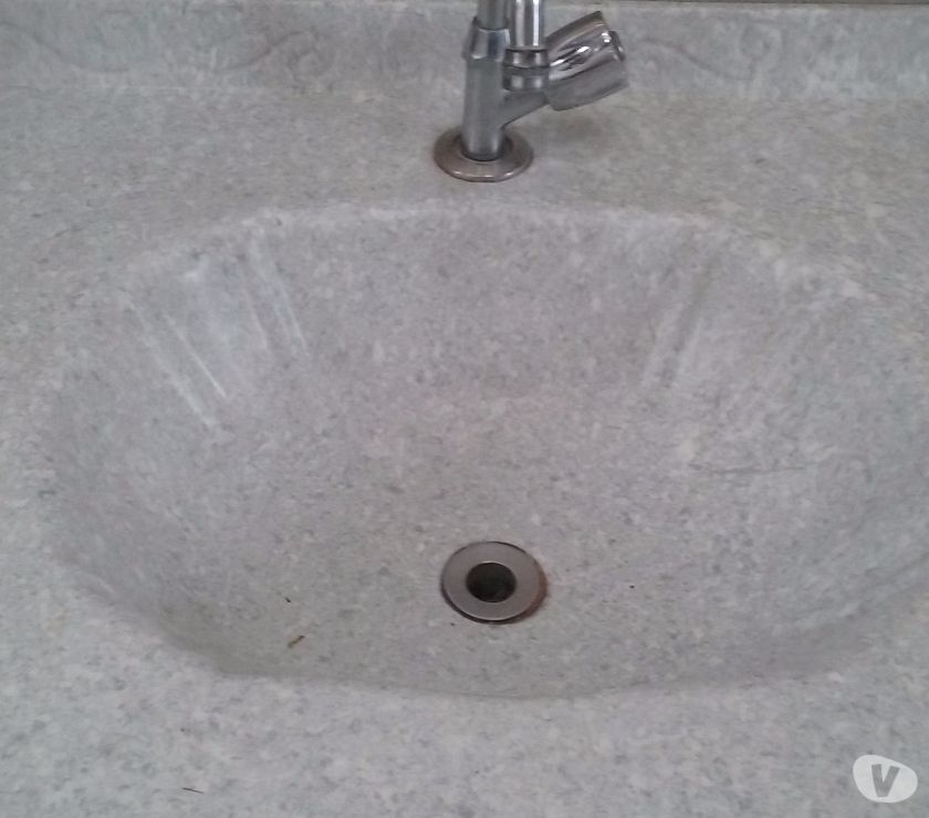 Vendo: Gabinete de Banheiro