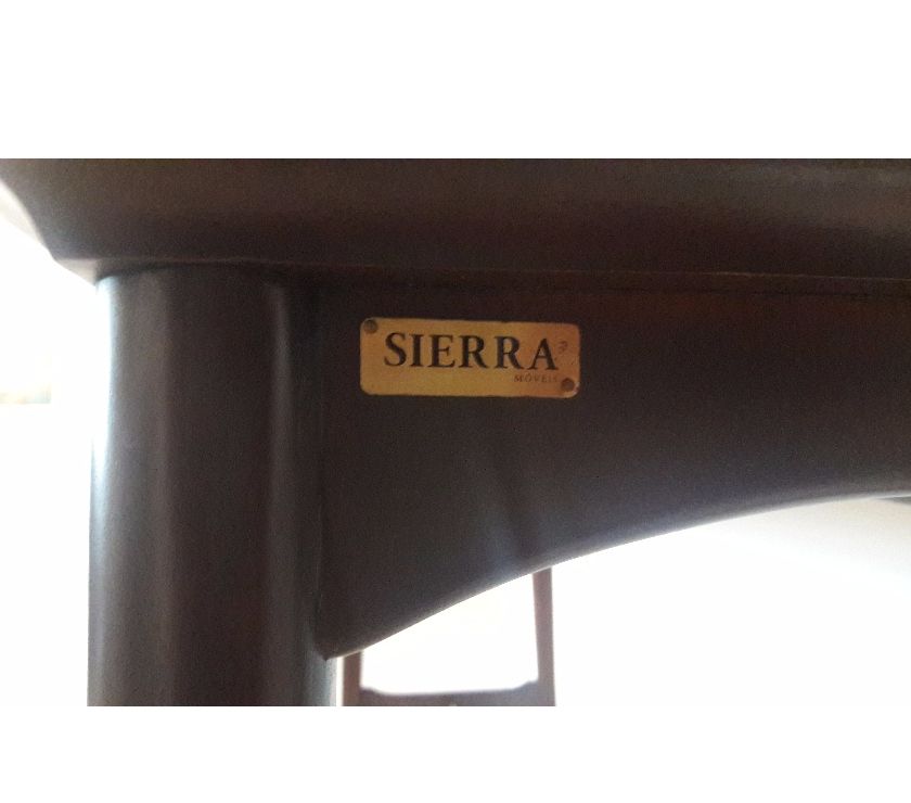 Elegante aparador da Sierra em perfeito estado