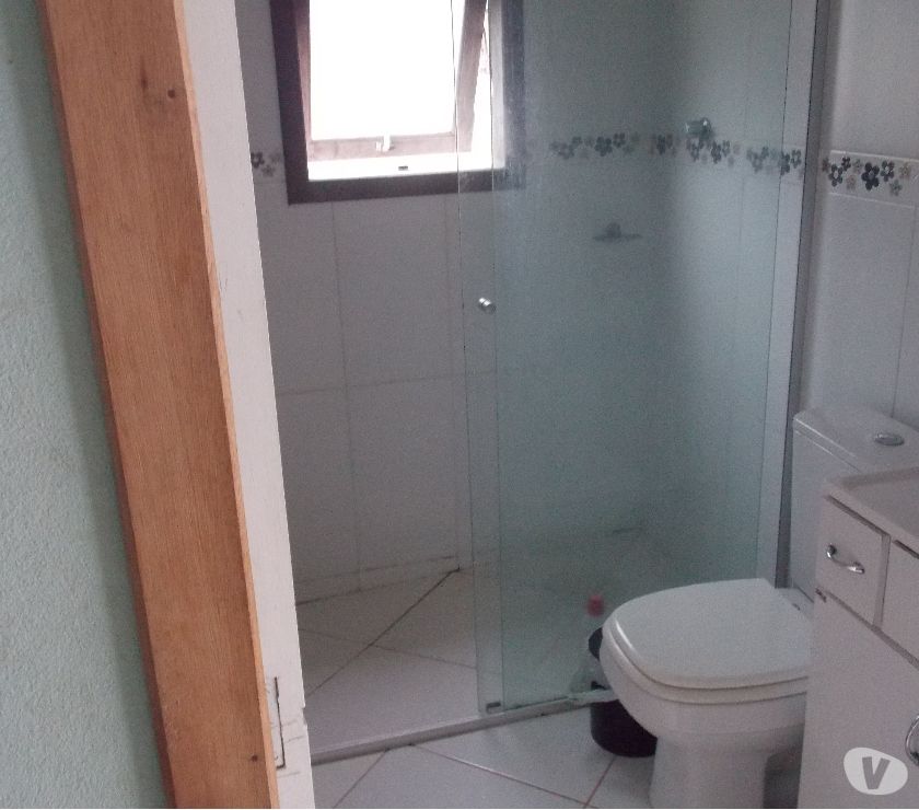 casa no 3 piso com sacada de frente metade do preço 