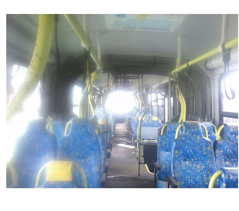 Onibus urbano bi-articulado top bus volvo b12m 