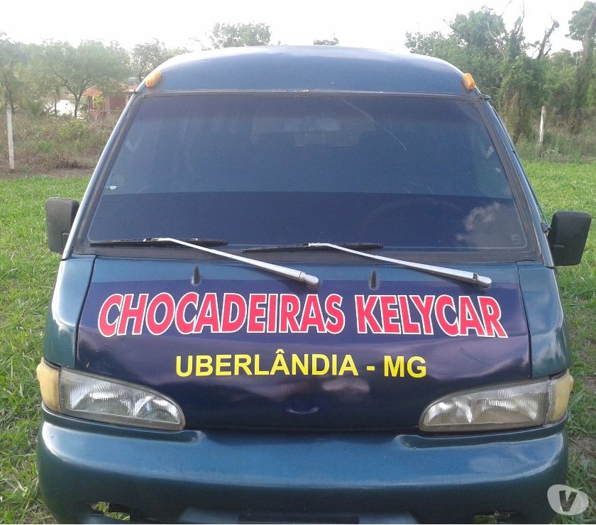 Van hundai gls 16 passageiros Troca-se por Caminhão Baú