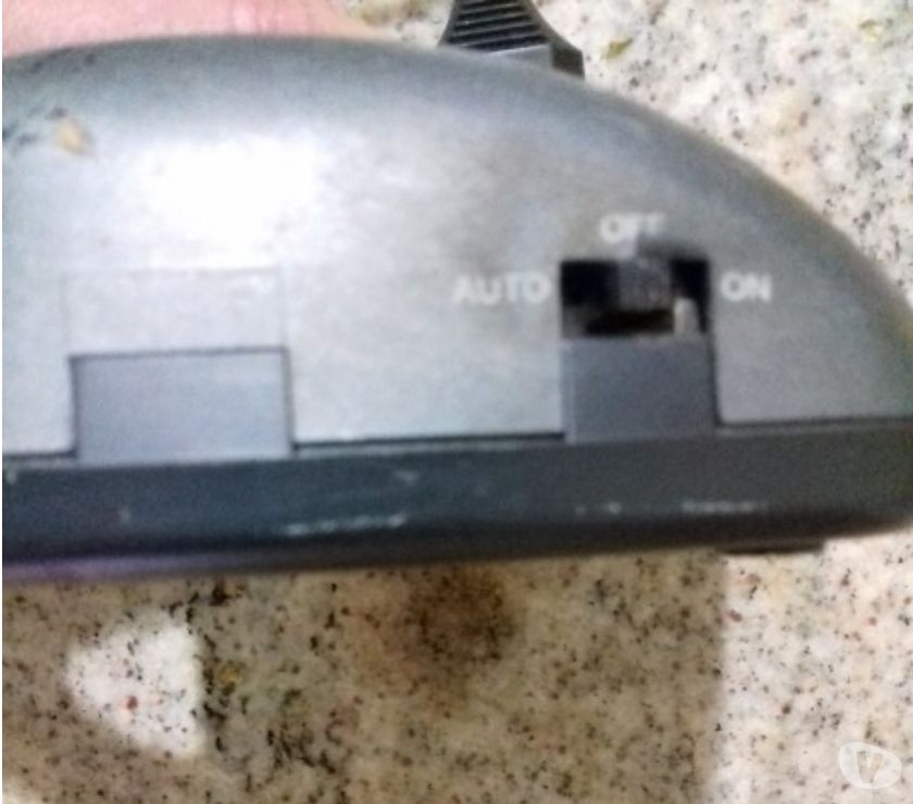 Rádio relógio NKS usado em Florianópolis