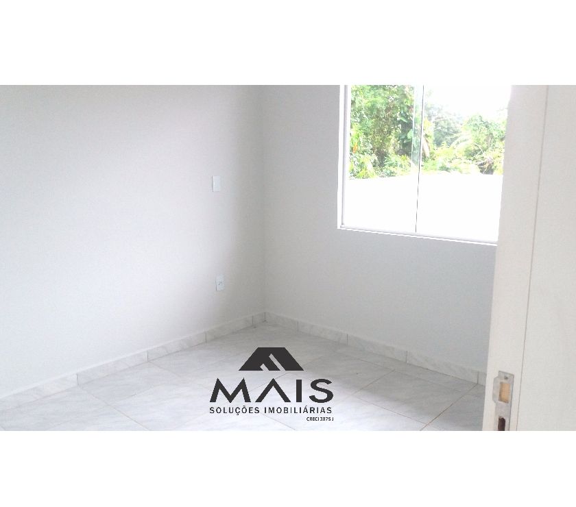 Casa em Barra Velha com 190 m² de área total do terreno