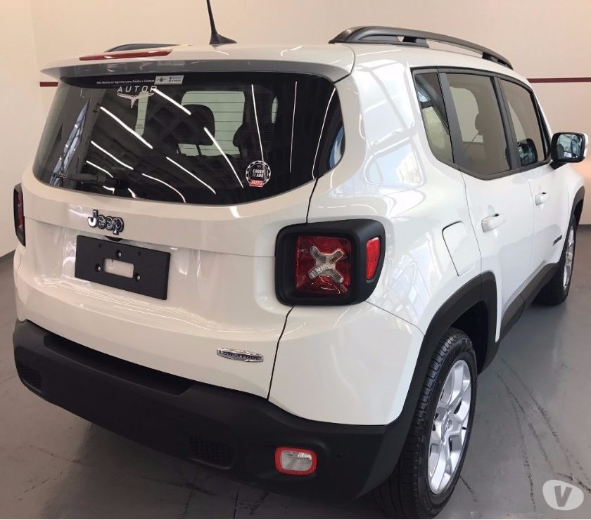 JEEP RENEGADE 1.8 FLEX LONGITUDE 4P AUTOMÁTICO 