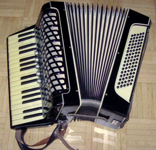 Acordeon Alemao Klingenthal80 Baixos 5reg.levissimo