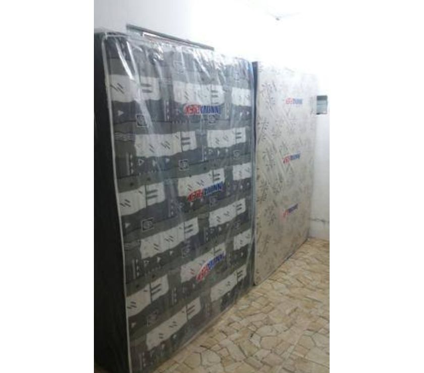 Cama Box de Casal, Master Espuma nova. Preço Black Friday