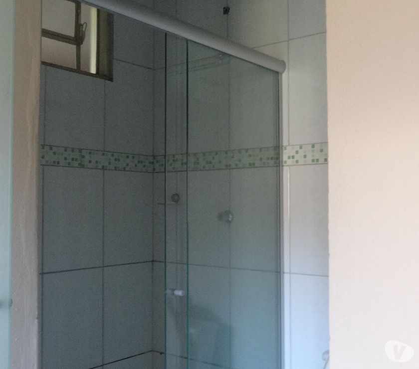 VENDO EXCELENTE CASA NO BAIRRO IPANEMA