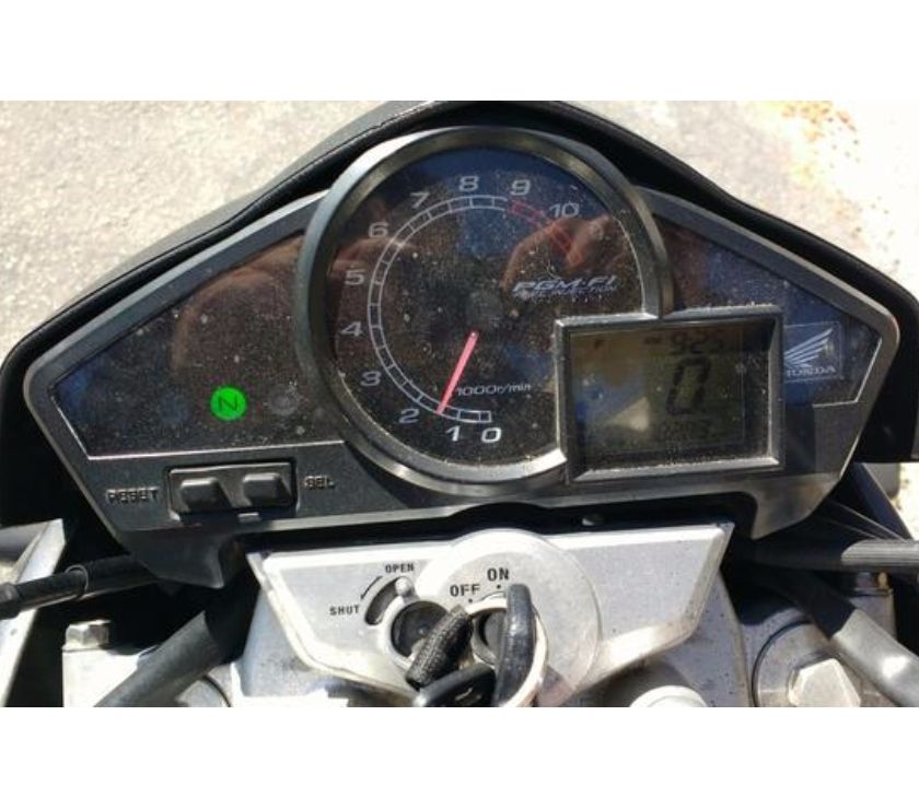 cb 300r  urgente