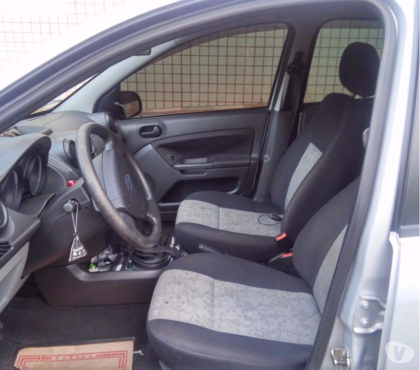 Fiesta 1.0 Sedan Flex Completo 