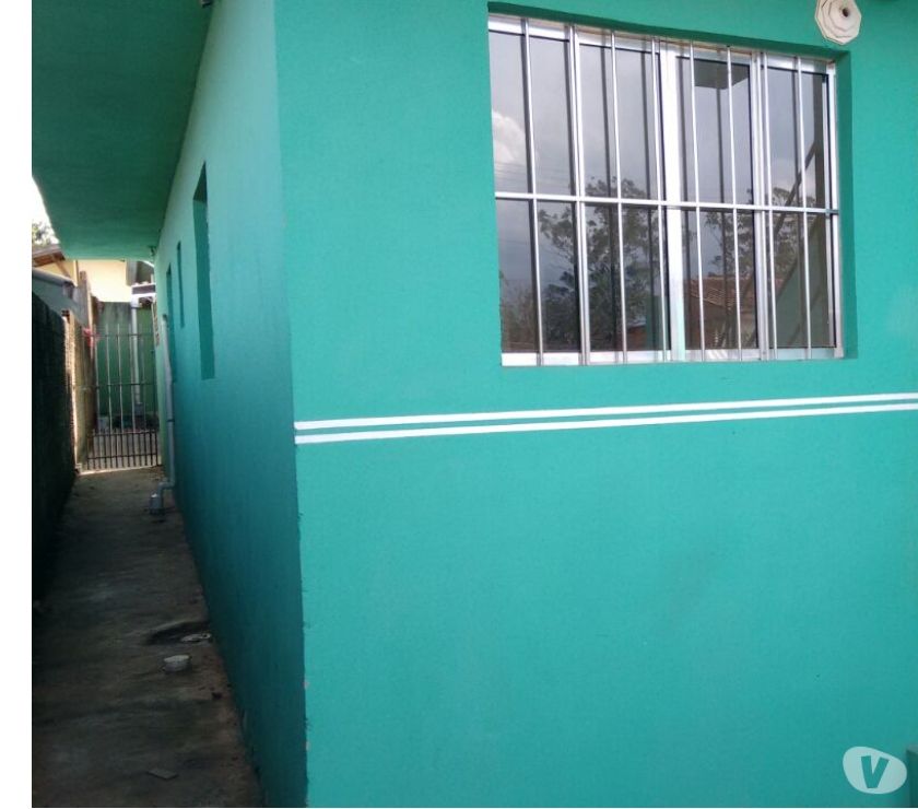 Aluga-se casa, parte de BAIXO do sobrado, com 2 quartos, sl