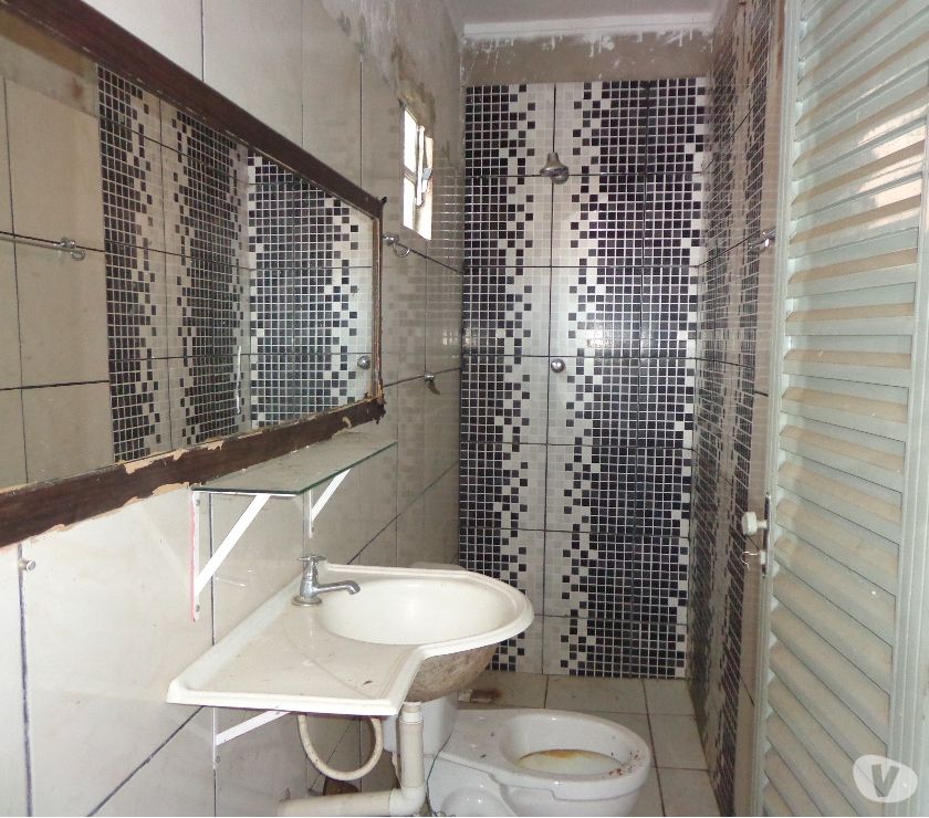 Terreno com 02 duas casas prontas