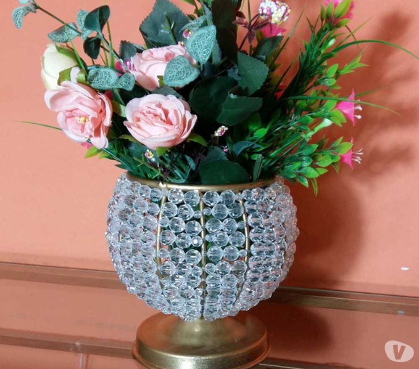 Noivas, Madrinhas, Debutantes - Sua Festa Brilhando com Vaso