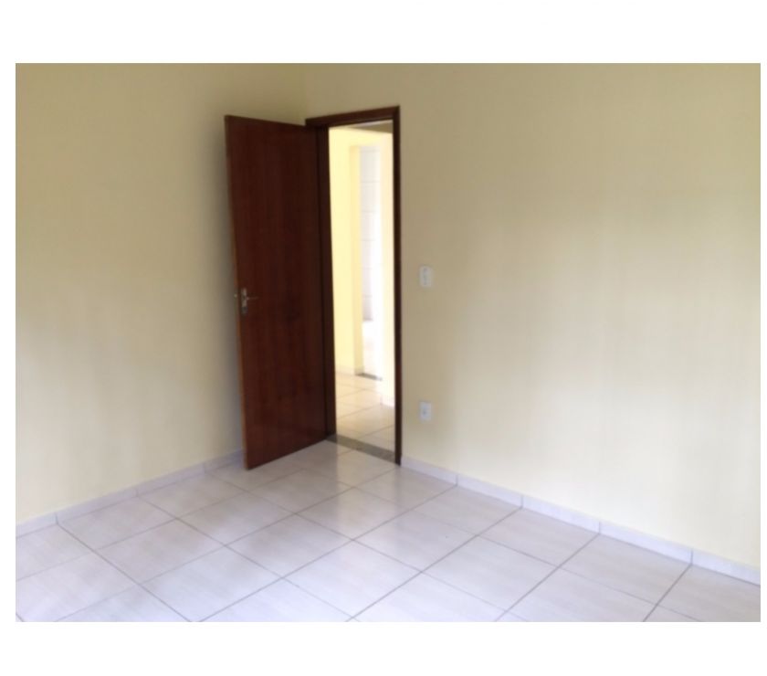 Guapimirim Casa 2Qts com Quintal e RGI.