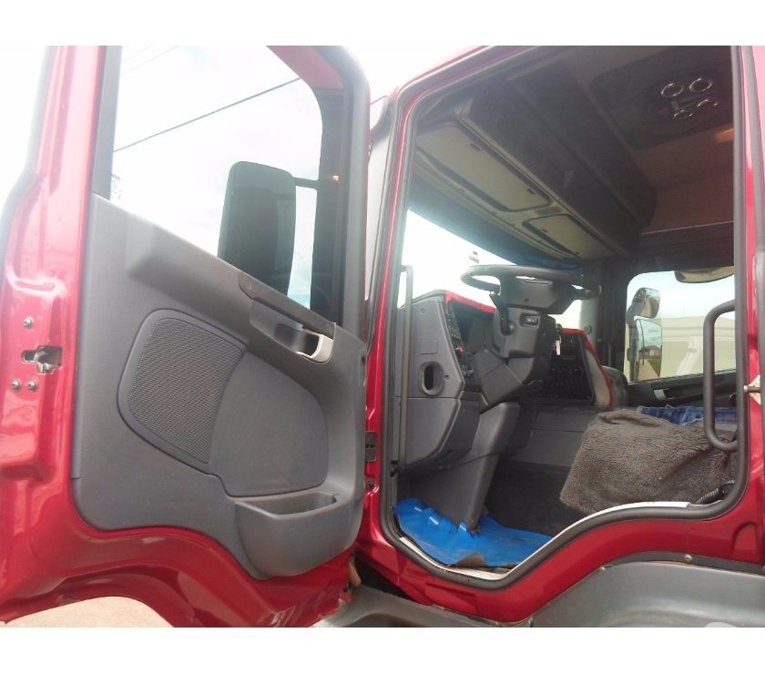 Scania P Único Dono