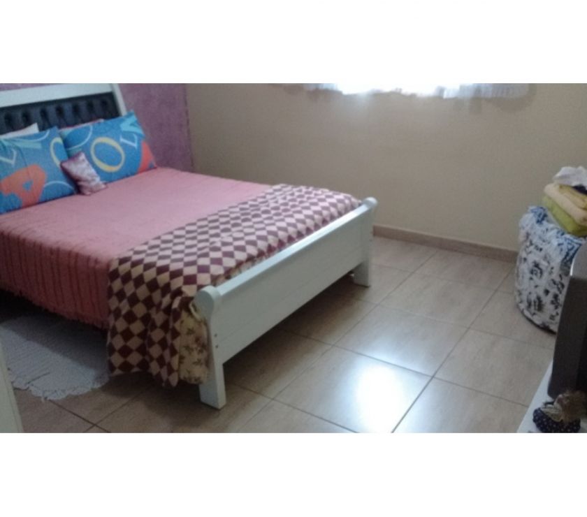 Sobrado na Vila Galvão com escritura