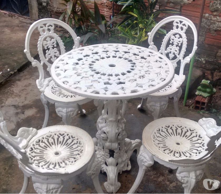 Conjunto de mesa jardim macisso em alumínio