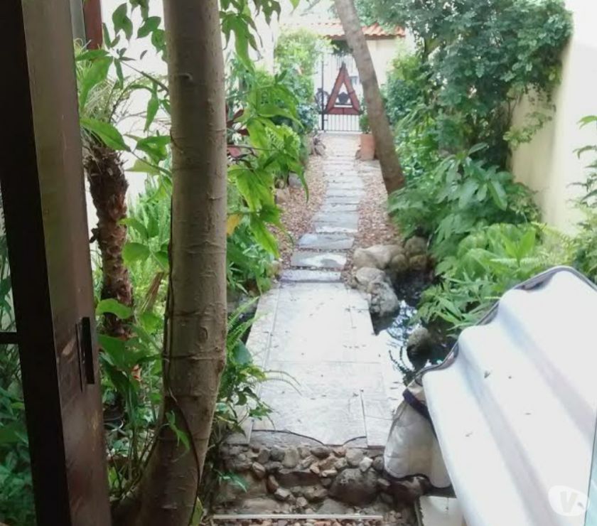 AL Sala com,Vila Formosa R$sem fiador F  ZAP