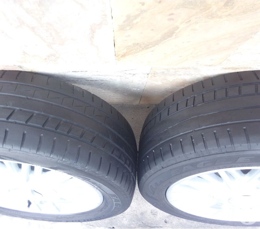 Rodas Aro 16 Momo Italy (5 x 114) + Pneus Goodyear 205 x 55