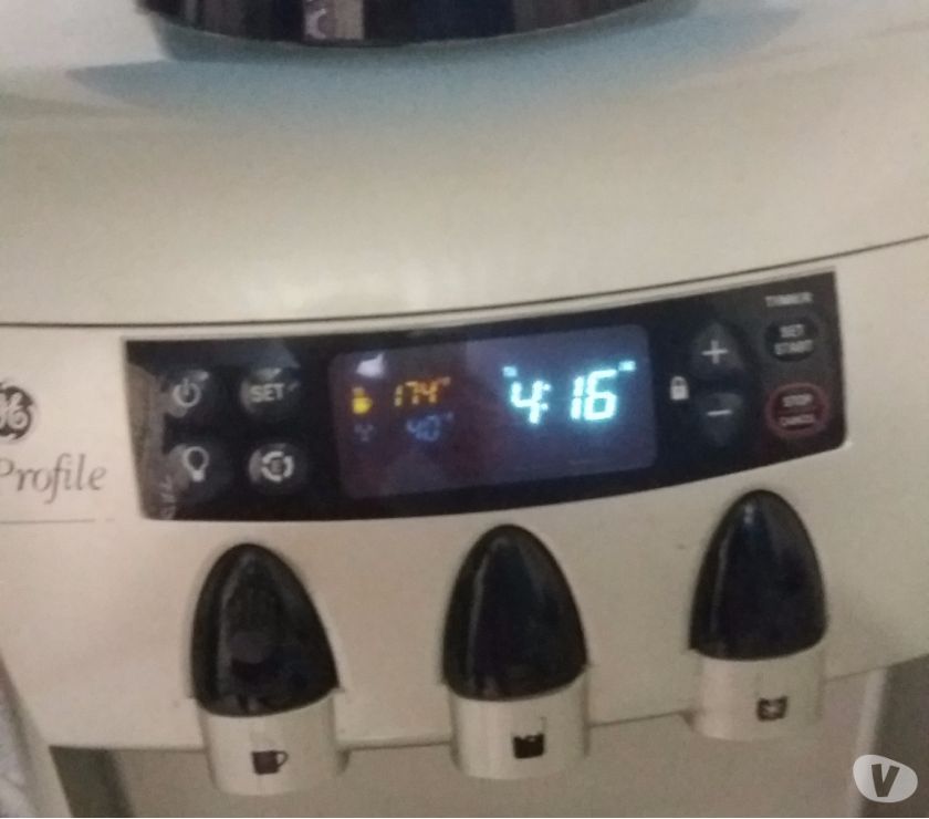 Vendo um lindo Bebedouro de coluna da GE General Electric