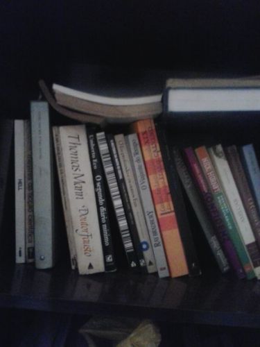 Compro sua biblioteca de livros usados. - Porto Alegre - Rs