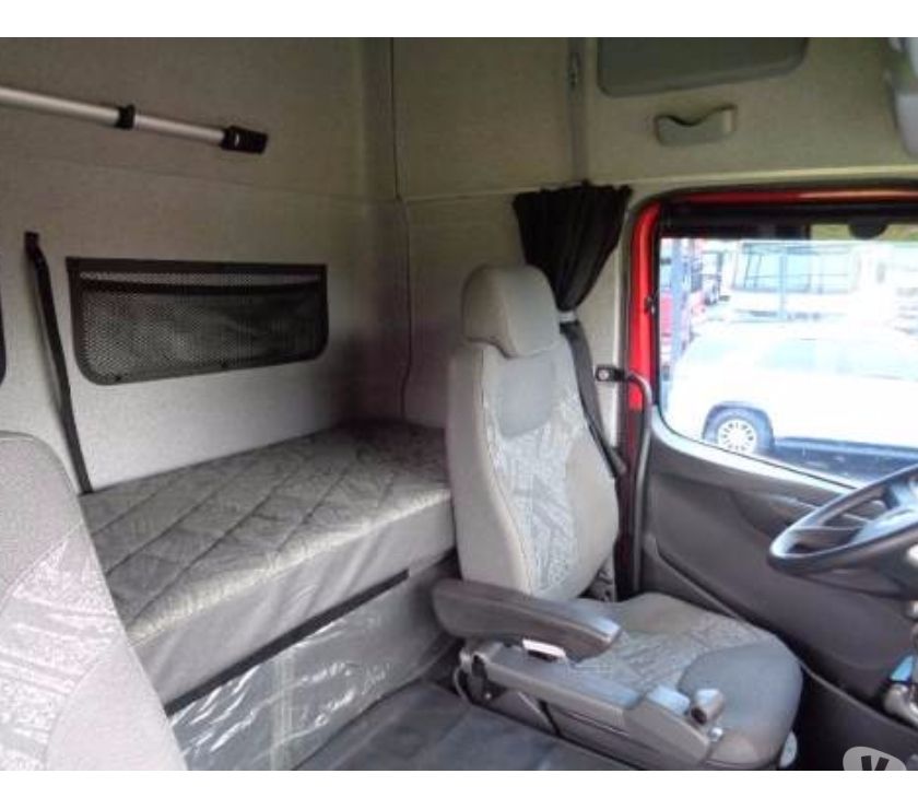 Mb  Ano: top De Linha.