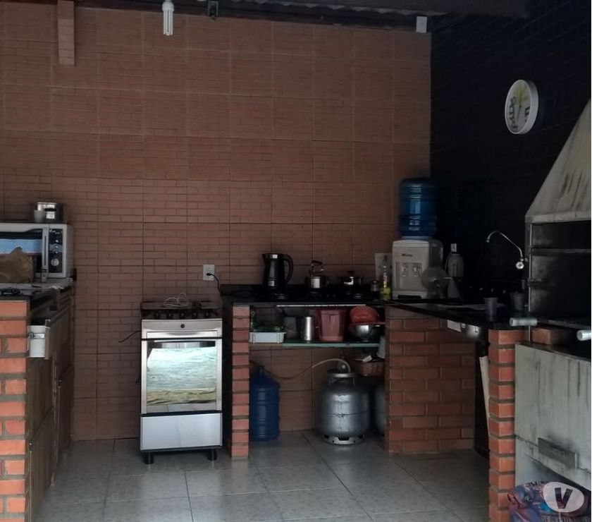 Alugo casa para temporada o praia central Navegantes-sc