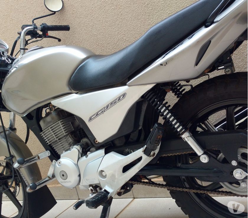 Cg Titan 150 impecável