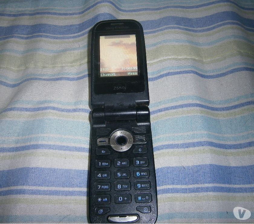 Celular Antigo Sony Ericsson Z550I