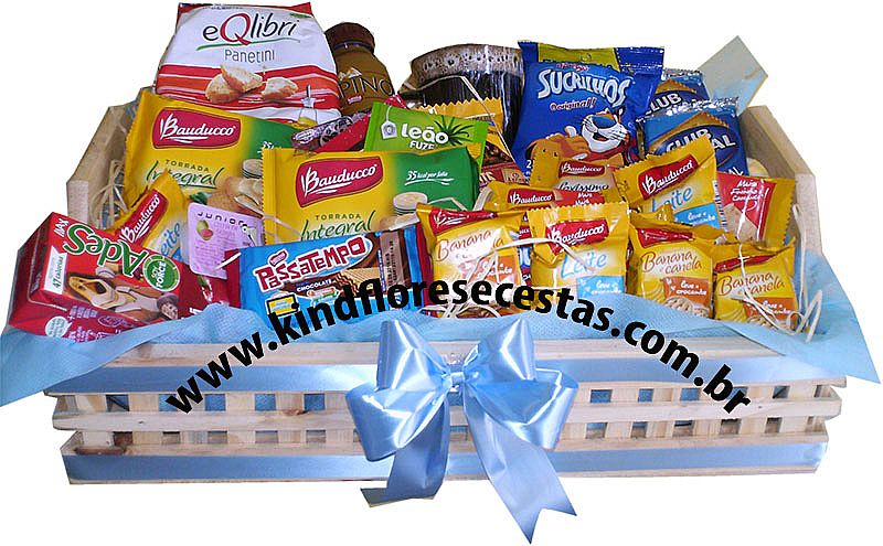 Cesta de cafe da manha no butanta