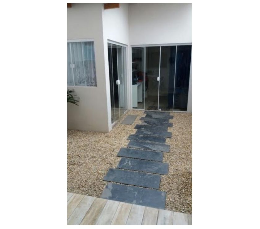 Sobrado semi mobiliado no Vila Nova