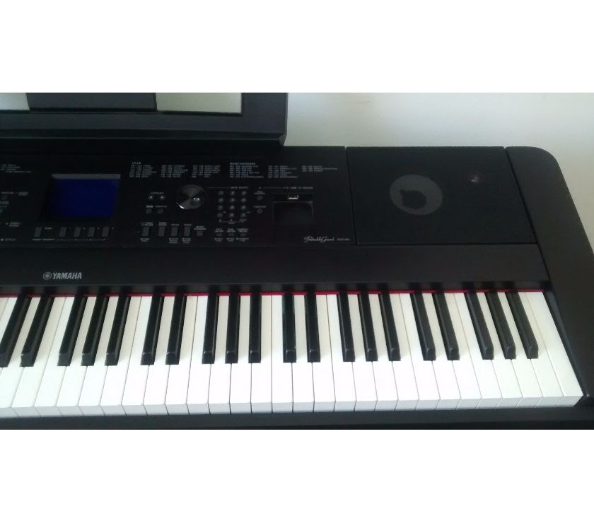 Piano Digital Yamaha DGX 660B Novissima sem defeito garantia
