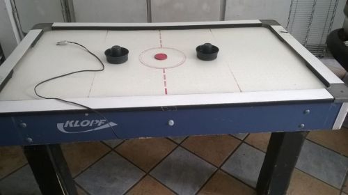 Aero Hockey