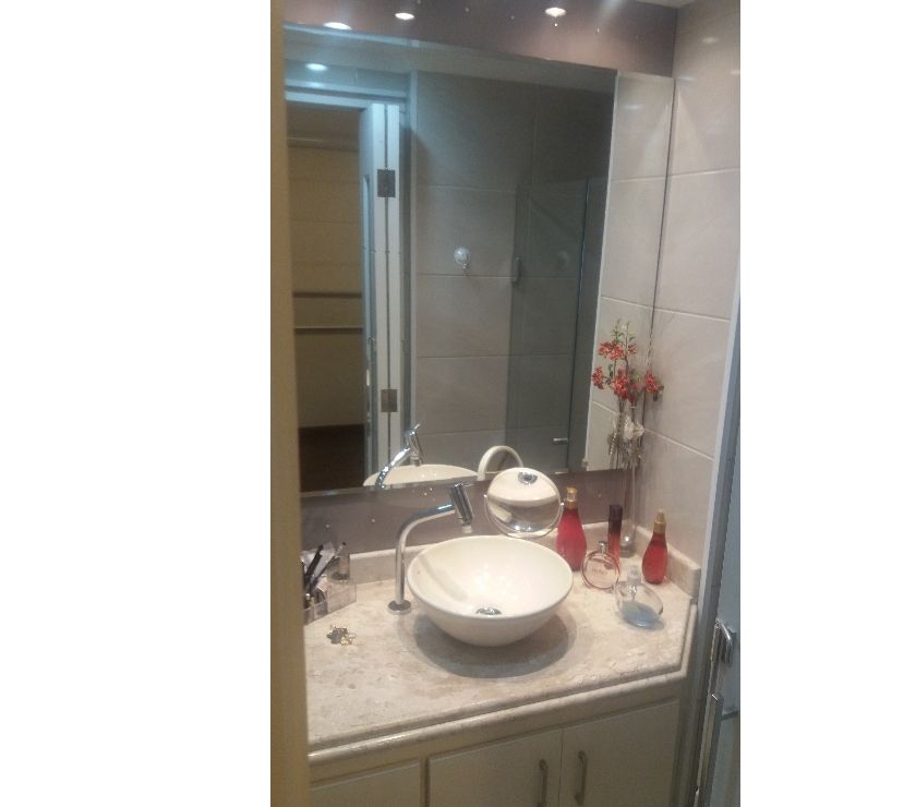 Apartamento com 75 m²