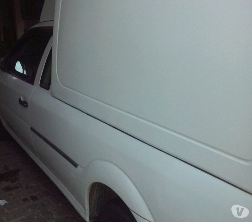 Volkswagen Saveiro 1.6 flex ano  Baú já financiada