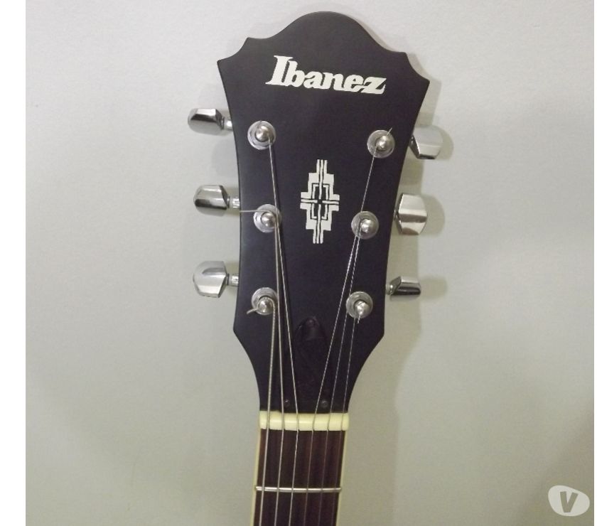 Guitarra Ibanez Semi-acútica, modelo AF-55 Art Core