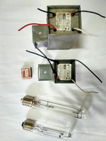Lâmpada vapor de sódio HPS 400W e 150w ambas com reator