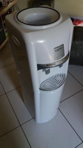 Bebedouro latina BR355 sem detalhes